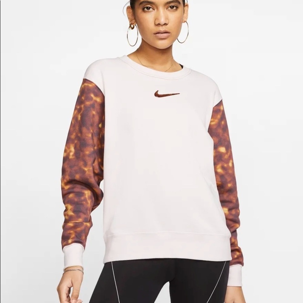 New With Tags Nike Pink Tortious Sweatshirt